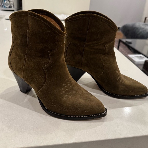 Isabel Marant Darizo Suede Ankle Boots (size 37/ 6) - Picture 4 of 10
